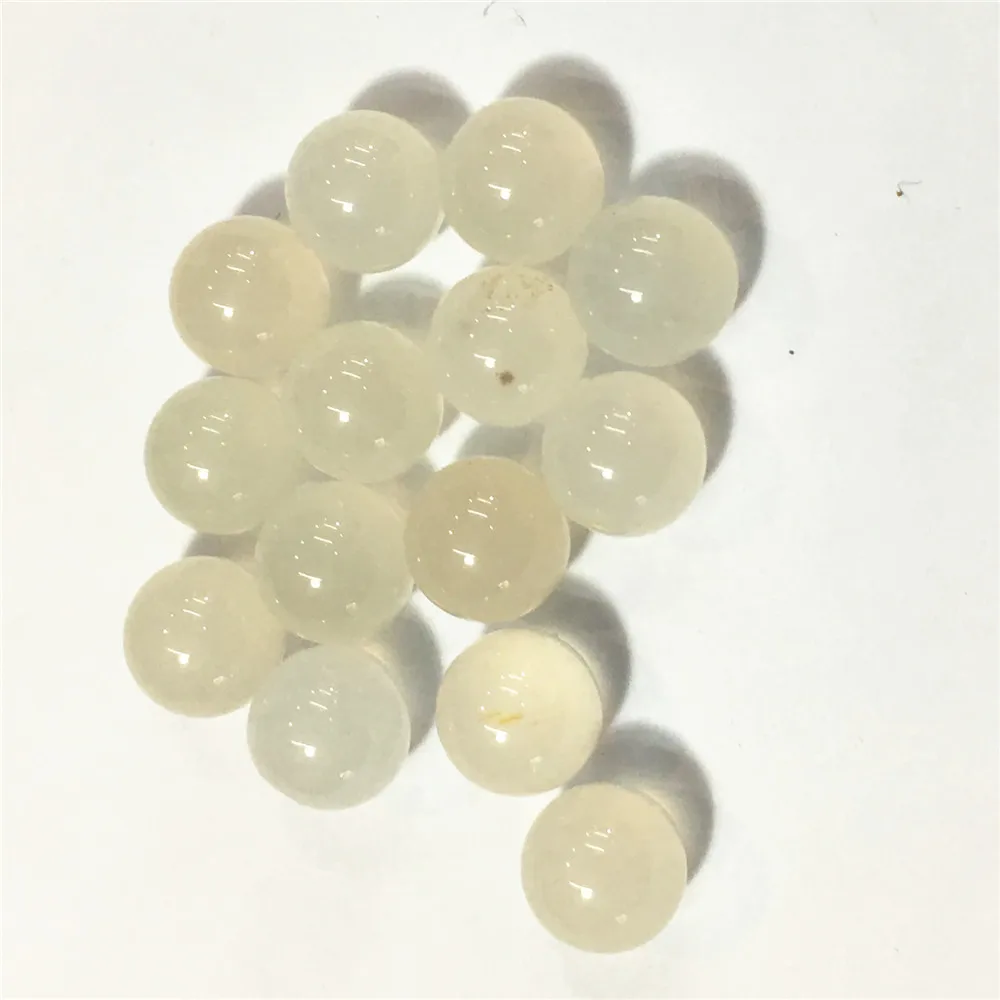 E10