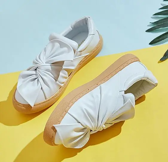 

BONJEAN Woman White Leather Shoes Round Toe Bowknot Slip on Casual Shoes Comfortable Loafers Black Flat Shoe