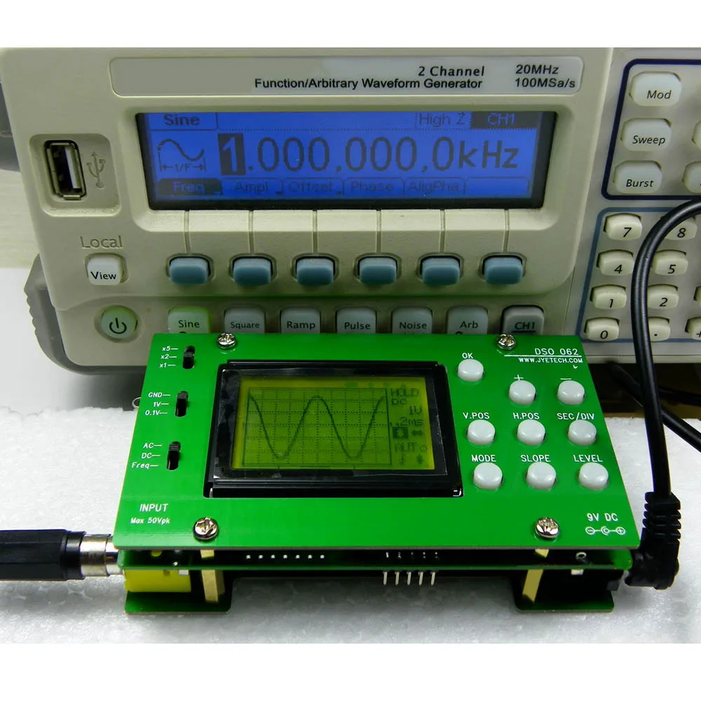 

DSO062 Mini LCD Digital Oscilloscope DIY Kit Real-time Sampling Rate Oscilloscopio 1M Banwidth 2Msps DIY parts
