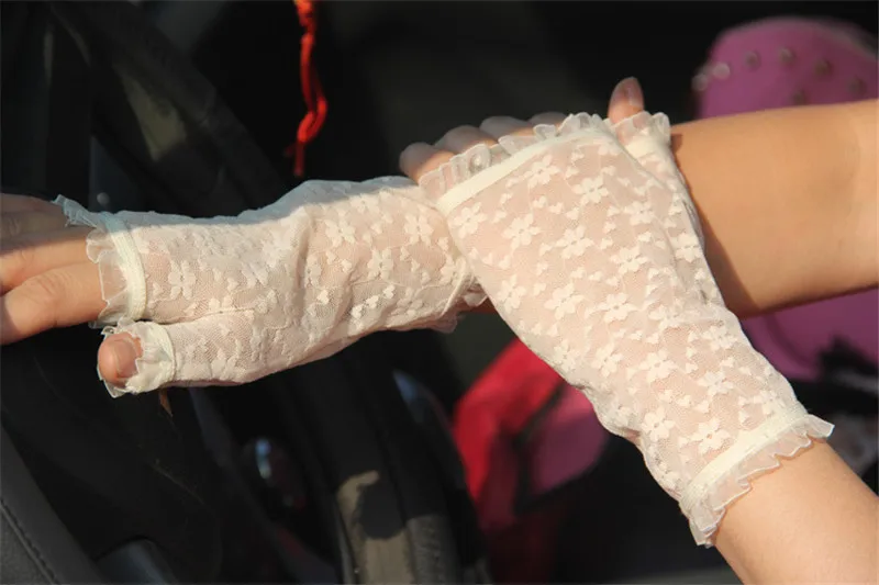 2185595581_692554358