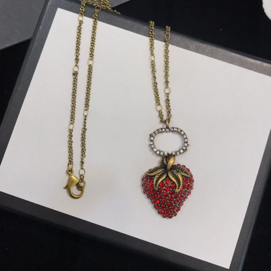 

2019 Summer Newest Most Popular Jewelry Fashion Red Crystal Strawberry Pendant Necklace Luxury Brand G Charms Vintage Gold Color