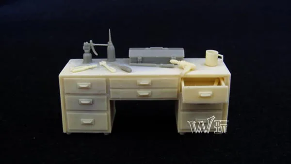 

1/35 Resin Soldier Scene Accessories Workbench