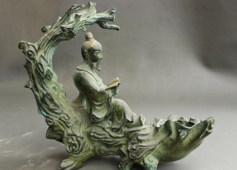 

8" Old China Collect Bronze Copper Old Man People Seat Tree Look Book Statue