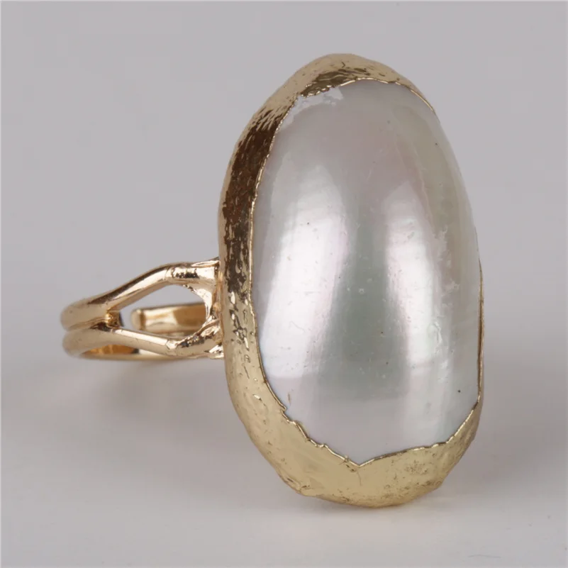 

natural oval pump offwhite big mother pearl shell Bead Charm Gold Ring gold Wrap resizble Open Rings Cuff For Women wedding gift