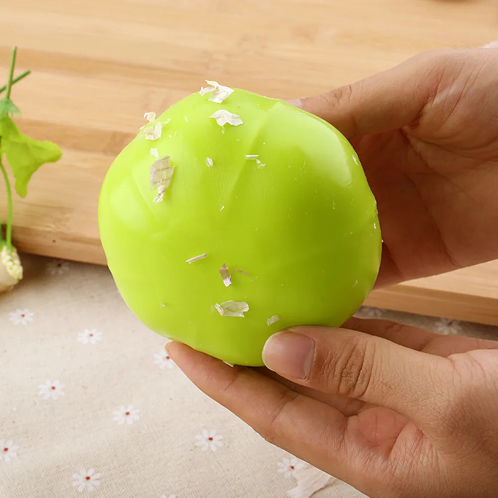 

1pc Silicone Press Garlic Crusher 7.5X7.5X8cm green wear resistance Non-toxic Kitchen Gadget Vegetable garlic Peeler Home Tool