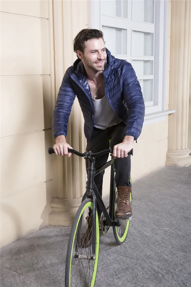 Men's Ultra Light Packable Down Jackets Hooded Slim Down Coats Man White Duck Down Padded Parkas Winter Puffer Jacket JK-634 puffer jacket with fur hood