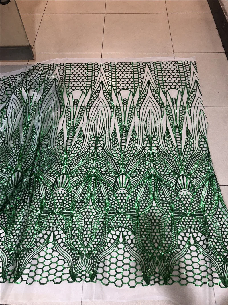 

Latest Style Nigerian Tulle Mesh Lace sequins embroidered Lace fabric SUSIA-11241 FOR WEDDING
