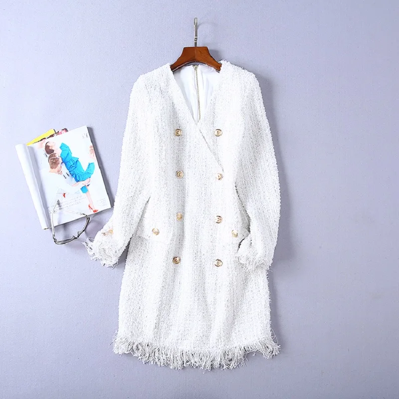 Tassel Wool Dress 2018 New Arrival Vestidos Women V-Neck Golden Button Long Sleeve Wool Blend Dress Lady Sexy Party Winter Dress Tassel Wool Dress 2018 New Arrival Vestidos Women V-Neck Golden Button Long Sleeve Wool Blend Dress Lady Sexy Party Winter Dress