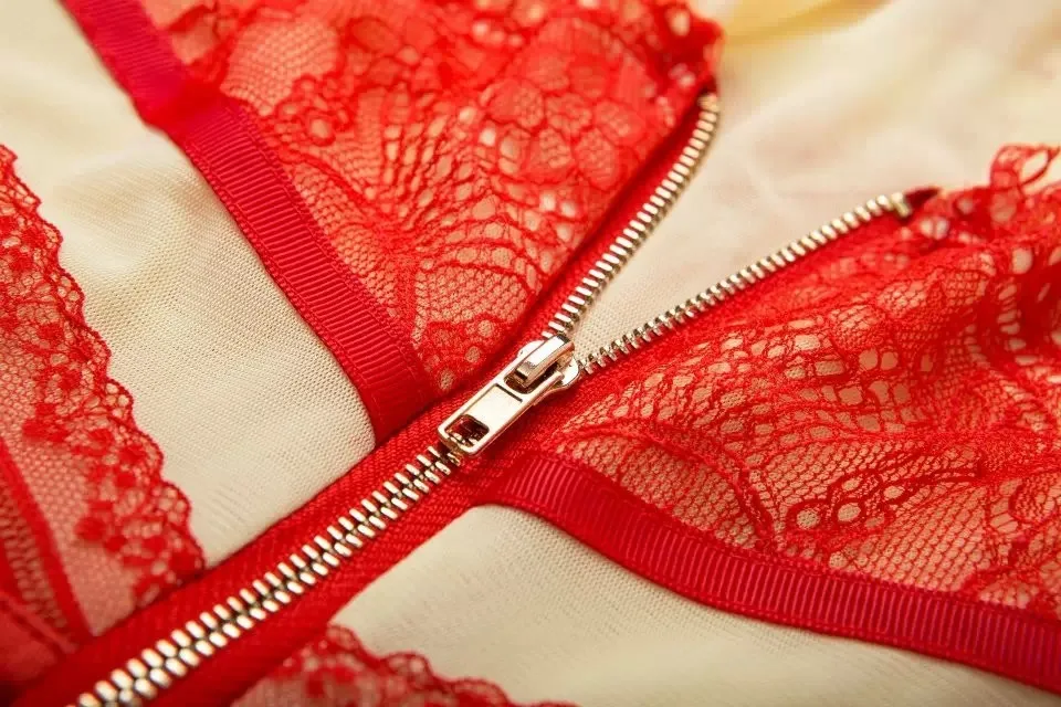 QZ1830 Новое модное женское элегантное стильное Красное Кружевное платье винтажное с круглым вырезом и рукавом три четверти повседневное приталенное Брендовое платье