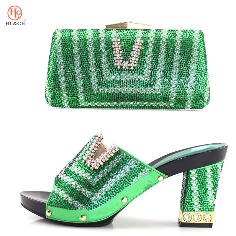 

2018 Latest Green Color Shoes and Bag Set Decorated with Rhinestone Nigerian Women Wedding Shoes and Bag Set Italy Shoes and Bag