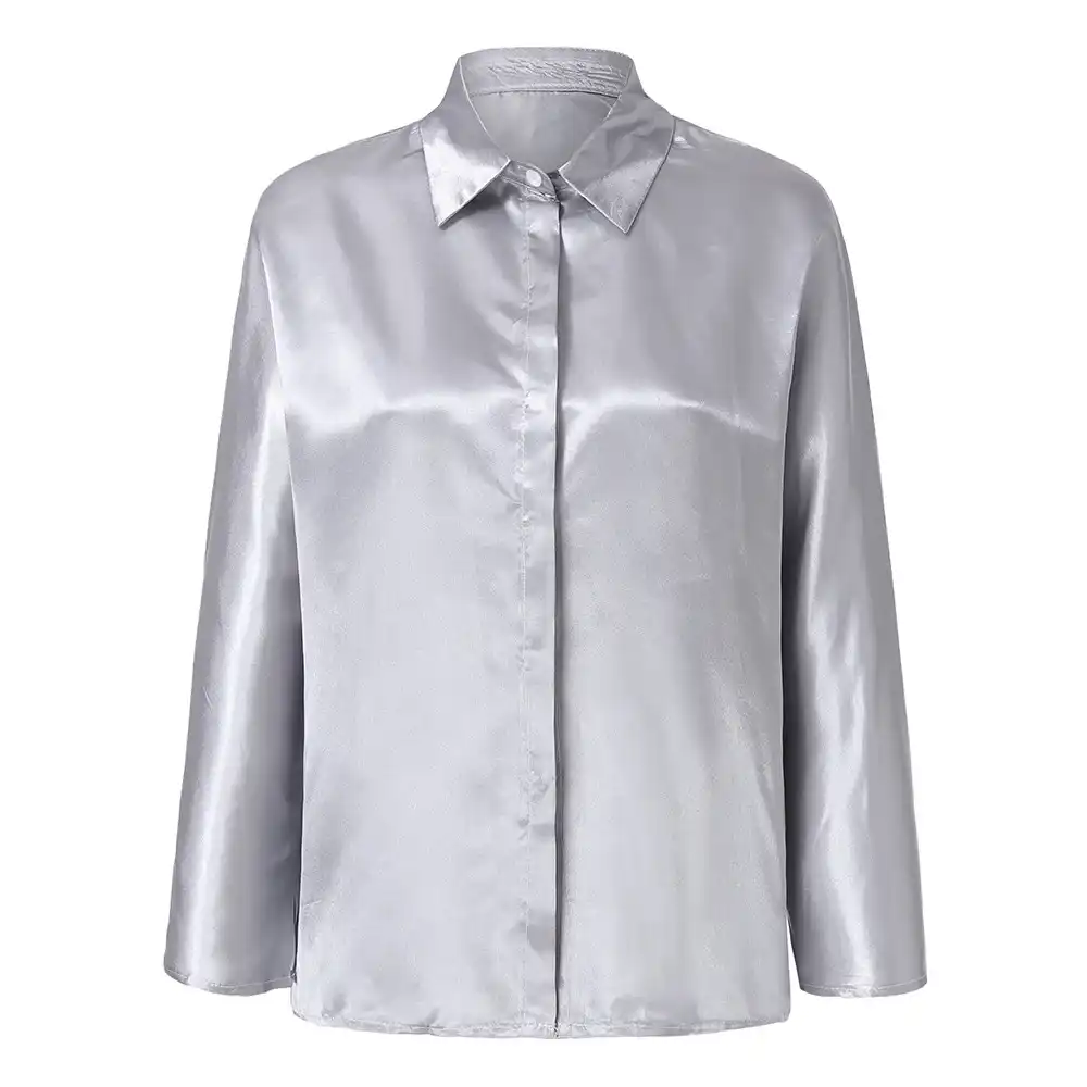 blusas plateadas