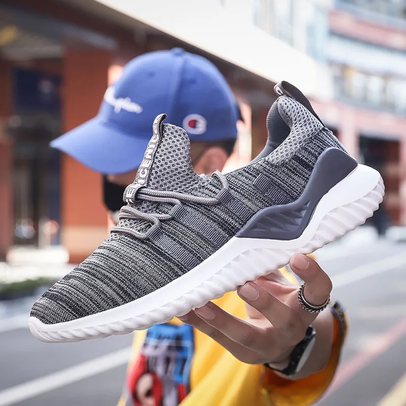 

Plus Size Men Running Shoes Breathable Mesh Sneakers Fly Weave Casual Sport Shoes Black Red Grey Male Trainers Fitness Non Slip
