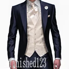 Дизайн одна кнопка темно-синий Жених Смокинги друзей жениха Мужские свадебные костюмы выпускного вечера на заказ(куртка+ брюки+ жилет+ галстук) K: 30