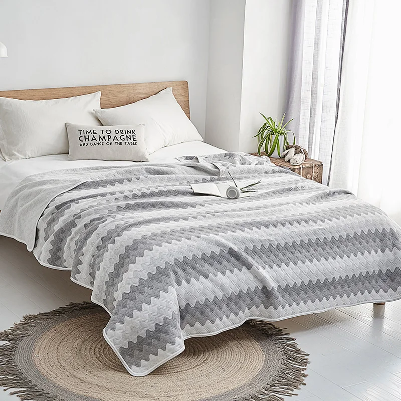 

New Luxury cotton Summer Quilt twin full queen king Blankets stripe Bed Cover Children Adults duvet white gray soft Comforters