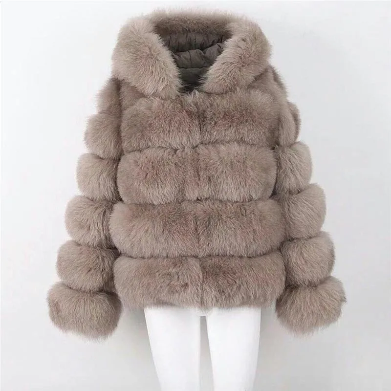 Модное женское пальто из натурального меха, короткий стиль, натуральная кожа, Лисий мех, пальто высокого качества, зимнее теплое пальто из лисьего меха с капюшоном