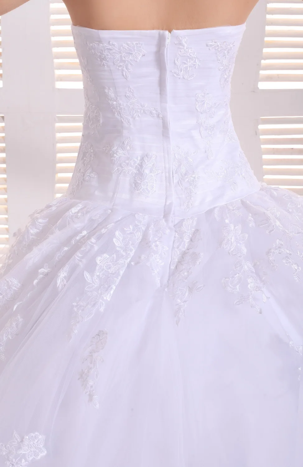Robe De Mariage романтический Кружева Аппликации Белый Винтаж торжественные платья 2017