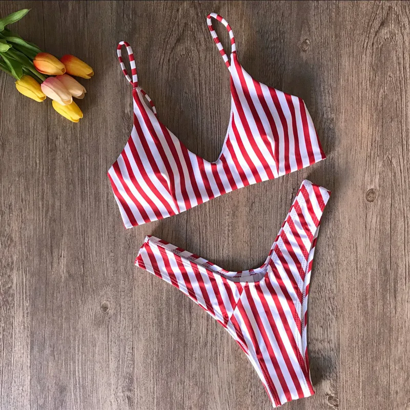 New 2018 Thong bikini swimwear Sexy Zebra black and white stripes Print Split swimsuit Europe swimming suit for women Bikinis New 2018 Thong bikini swimwear Sexy Zebra black and white stripes Print Split swimsuit Europe swimming suit for women Bikinis