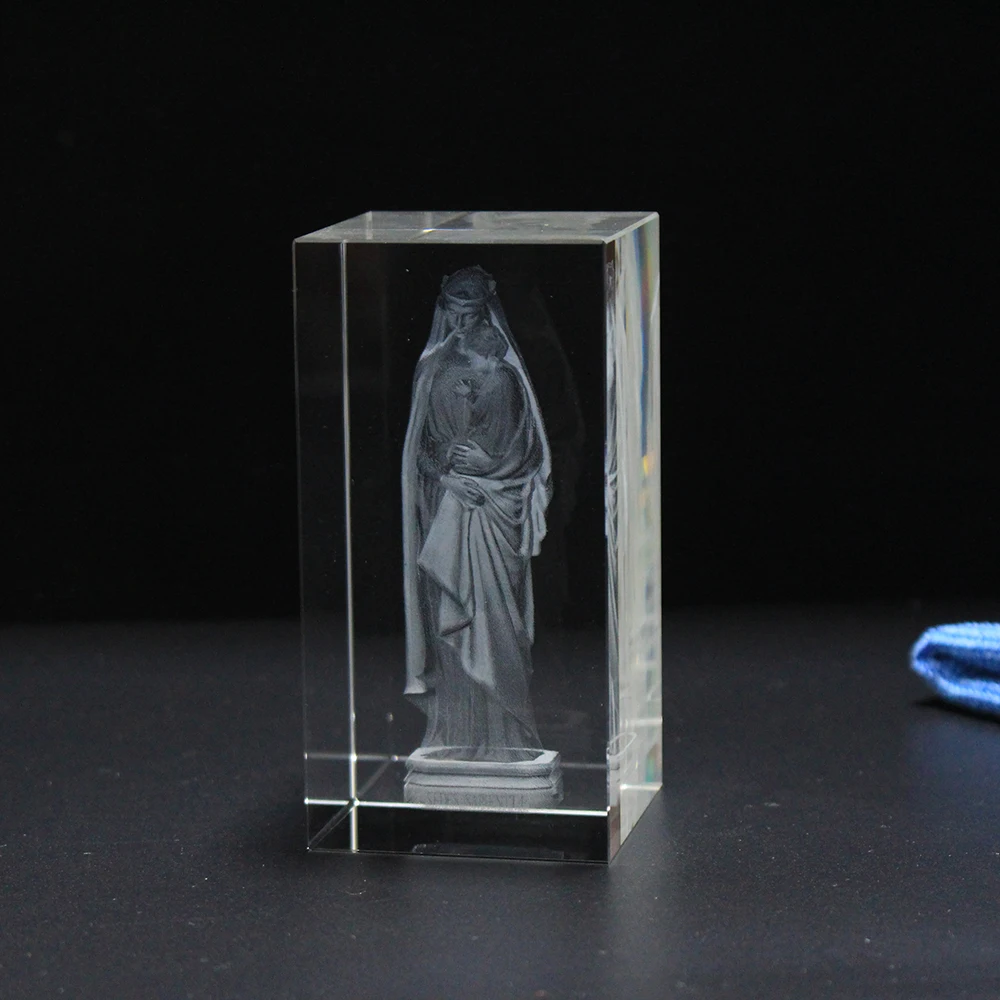 3D лазерной Изделия из кристаллов Cube резная скульптура стеклянное пресс-папье Главная Свадебные сувенирное украшение фигурки