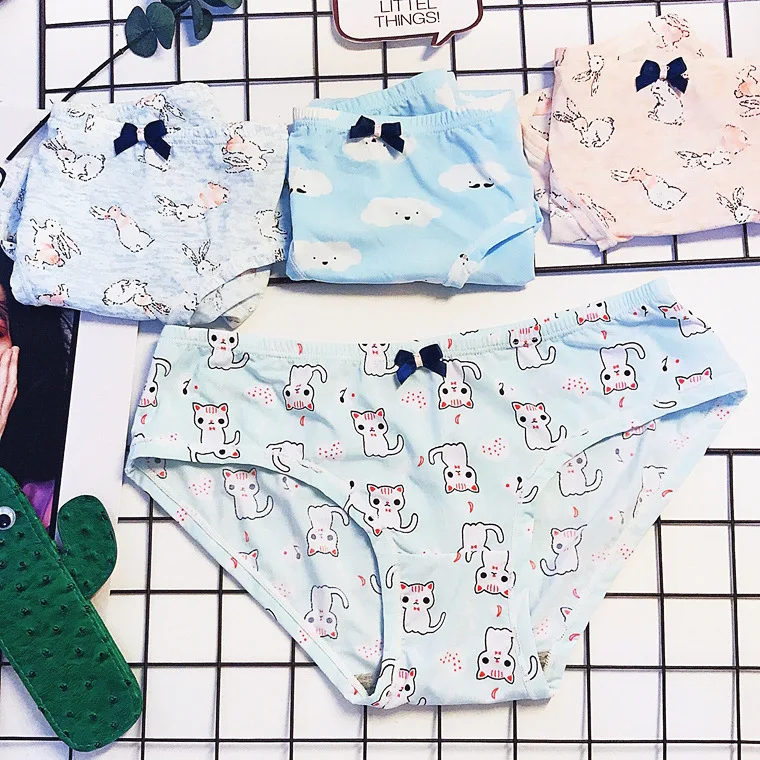 

Japanese Sweet and Lovely Cartoon Rabbit Milk Ice Silk Traceless Slip Mid-waist Lady's Triangular Underwear