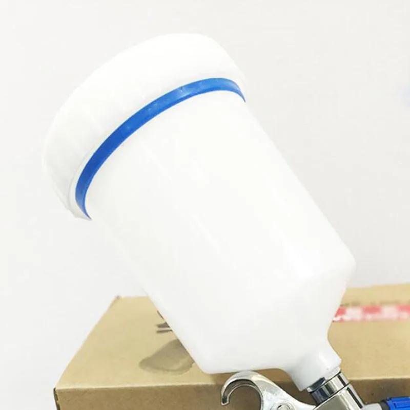 plastic cup on the pot spray gun,HVLP Spray Gun cup 600CC for H 827 601