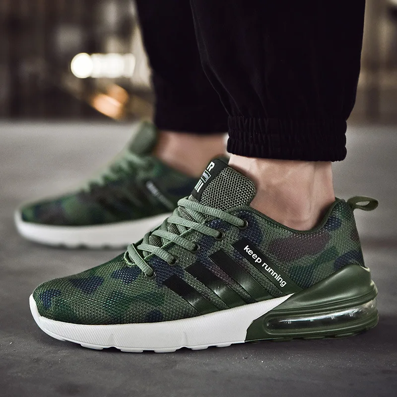 

New male flying outdoor sports shoes air mesh running shoes men's shoes lace-up zapatos de hombre designer sneakers men