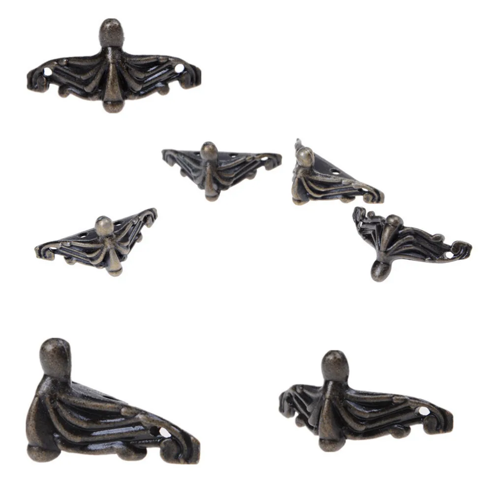 

4Pcs/set Antique Wood Box Feet Leg Corner Protector Triangle Rattan Carved Decorative Bracket For Furniture Hardware