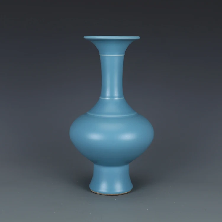 

Hand-made ornaments of antique porcelain vase the Qing Yongzheng year mark Sky Blue vases