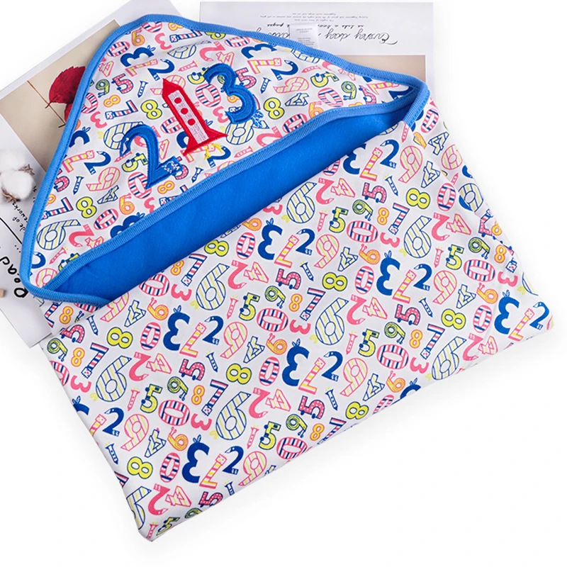 

Redkite Baby Wrap Random Design 100% Cotton Comfortable Hooded Towel
