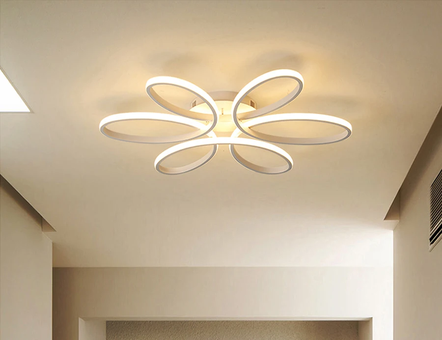 Современные светодиодный Потолочные светильники для гостиной Спальня AC85-265V белый/черный цвет дистанционного управления внутреннего освещения потолочный светильник
