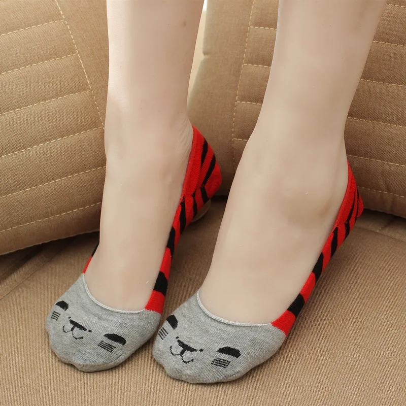 2015 new 10 pieces= 5 pairs summer Cartoon leisure female socks, socks women, nice cartioon cat women ankle socks, you like it!