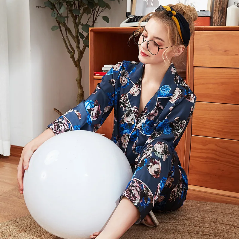 Smmoloa/2019 весенний женский удобный шелковый пижамный комплект для девочек с принтом, пижамный комплект с длинными рукавами, одежда для сна