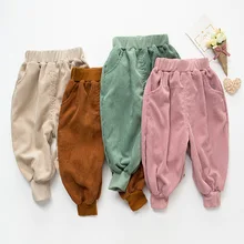 Вельветовые брюки высокого качества в Корейском стиле для мальчиков и девочек; сезон весна-осень; плотные однотонные простые Стильные детские брюки