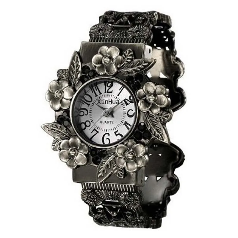 New 2020 Women Watches Fashion Vintage Watch Antique Engraved Quartz Bangle Bracelet Watch Relogio Feminino dames horloges New 2020 Women Watches Fashion Vintage Watch Antique Engraved Quartz Bangle Bracelet Watch Relogio Feminino dames horloges