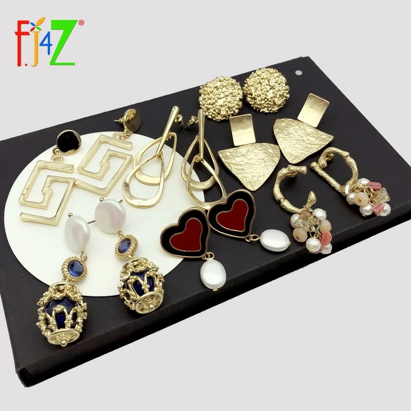 

F.J4Z Hot Chic Earrings for Women Brand Designer Geometric Heart Bamboo Letter Ladies Statement Drop Earrings Dropshipping