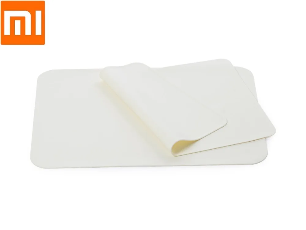 

Xiaomi Pet silicone pad Anti-overflow Food grade Placemat Non-slip Anti-bite waterproof Easy to clean