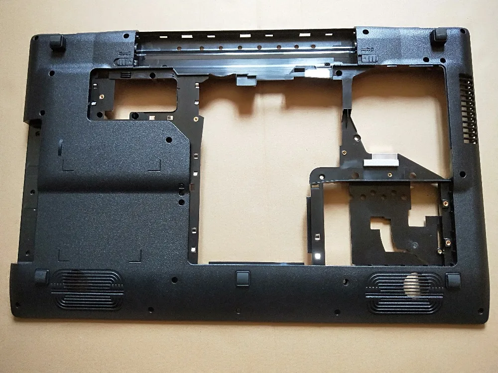 

Laptop Bottom Case new original for MSI GE70 2PE-210XES black 307759D211P89 E2P-751D2XX-P89