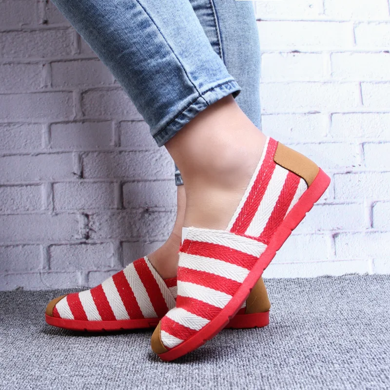 

2019 summer new old Beijing cloth shoes shallow mouth V mouth Mary casual shoes