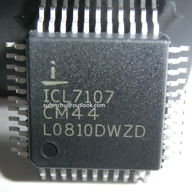 5 шт./лот ICL7107 ICL7107CM44 QFP|qfp| |
