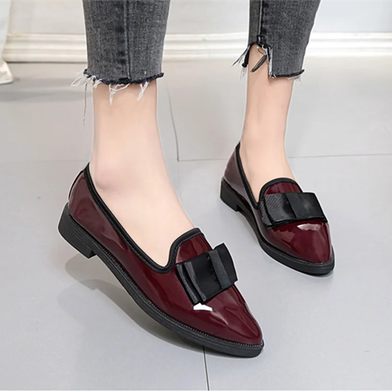 British Style Pointed Toe Ladies Flat Shoes Patent Leather Oxford Shoes ...