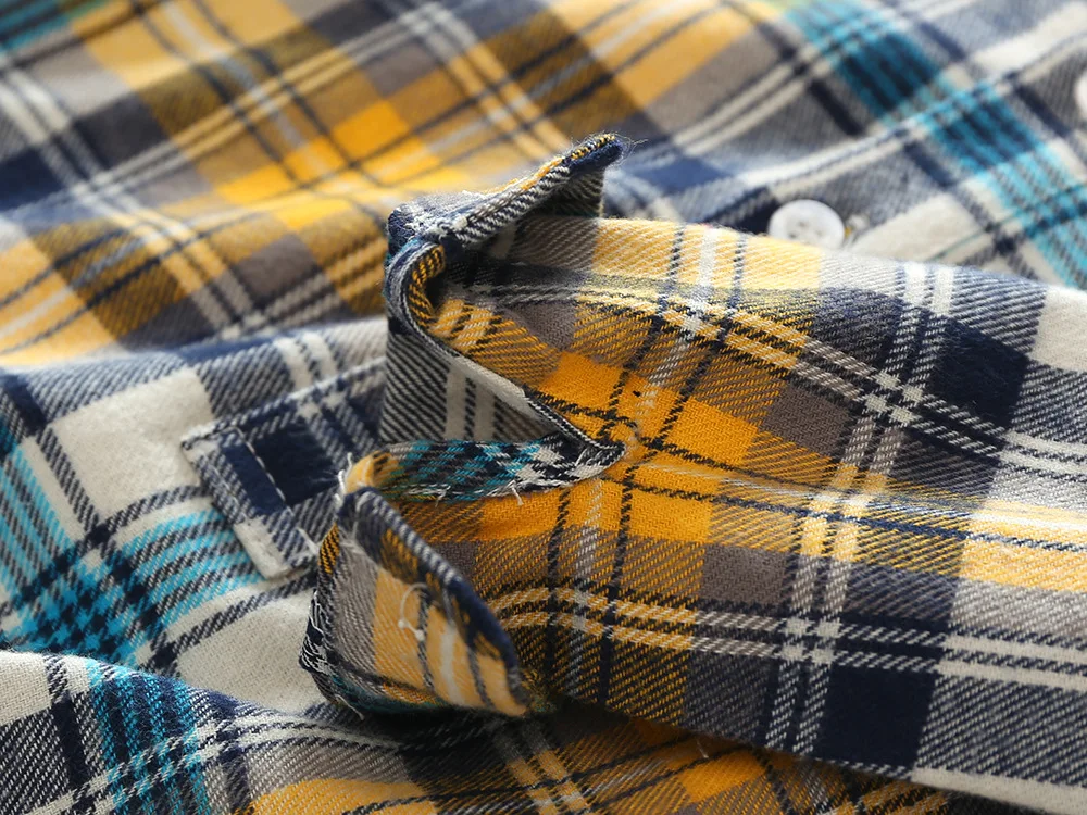 4944691196_457880003