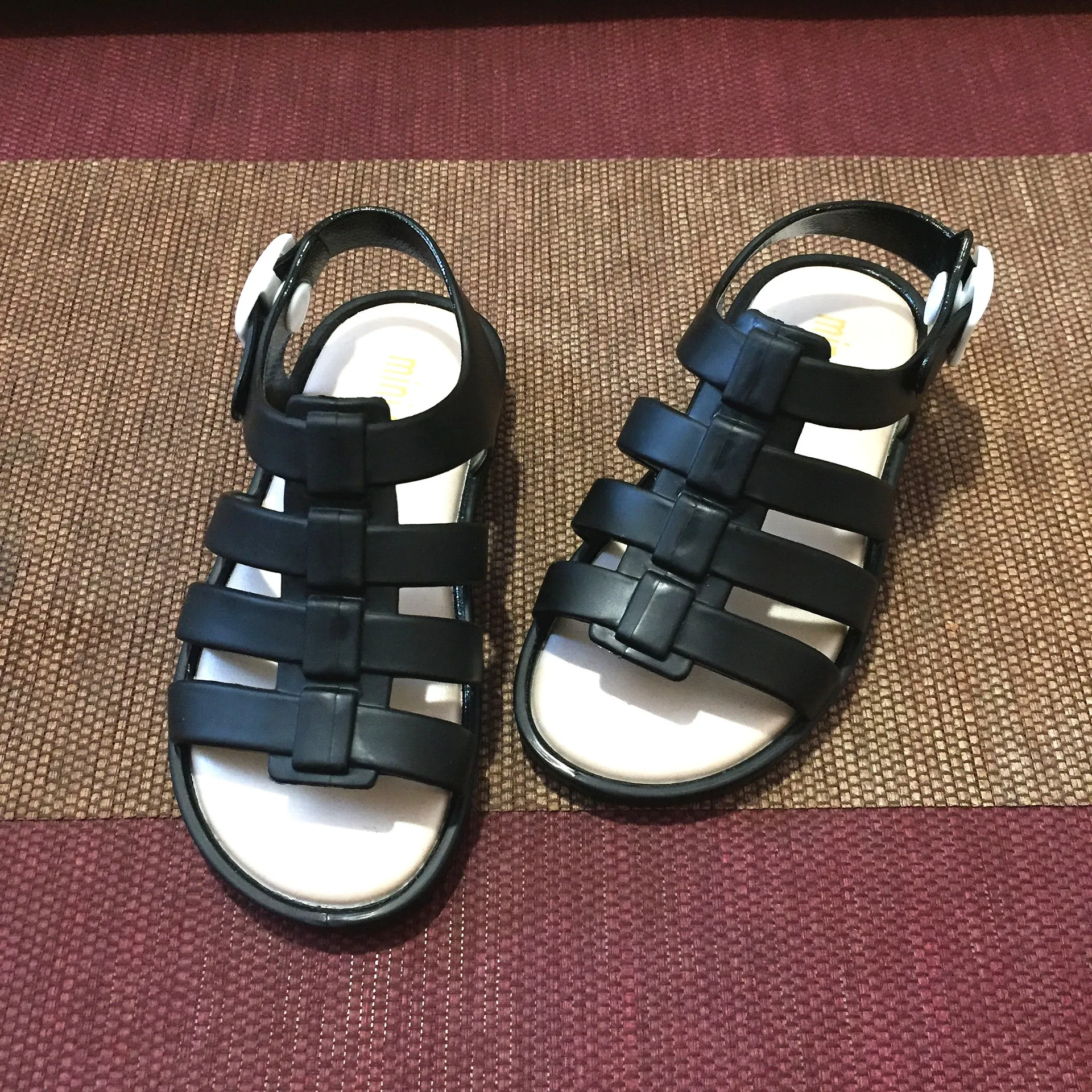Koovan детские сандалии летние для мальчиков обувь для девочек детские сандалии полые Детские римские туфли для мальчиков и девочек прозрачная обувь