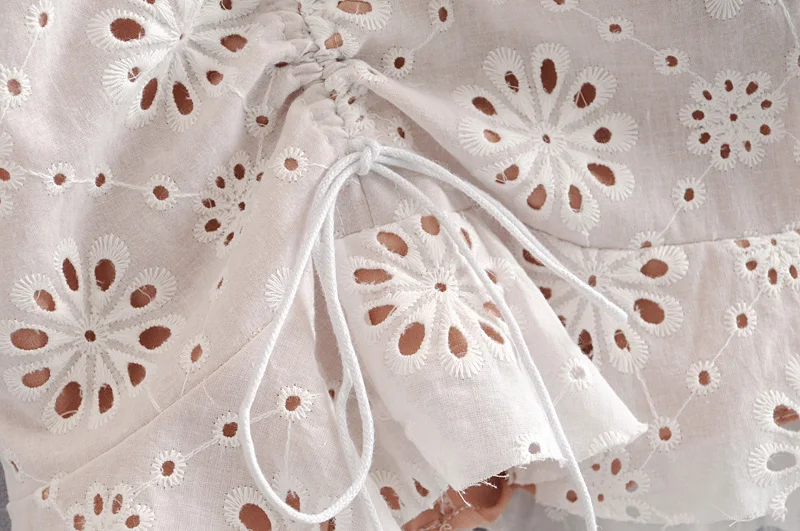 Стильное шикарное белое кружевное мини-платье с цветочной вышивкой на шнуровке Сексуальное Женское Открытое платье с квадратным воротником платье с рукавами-фонариками Vestidos