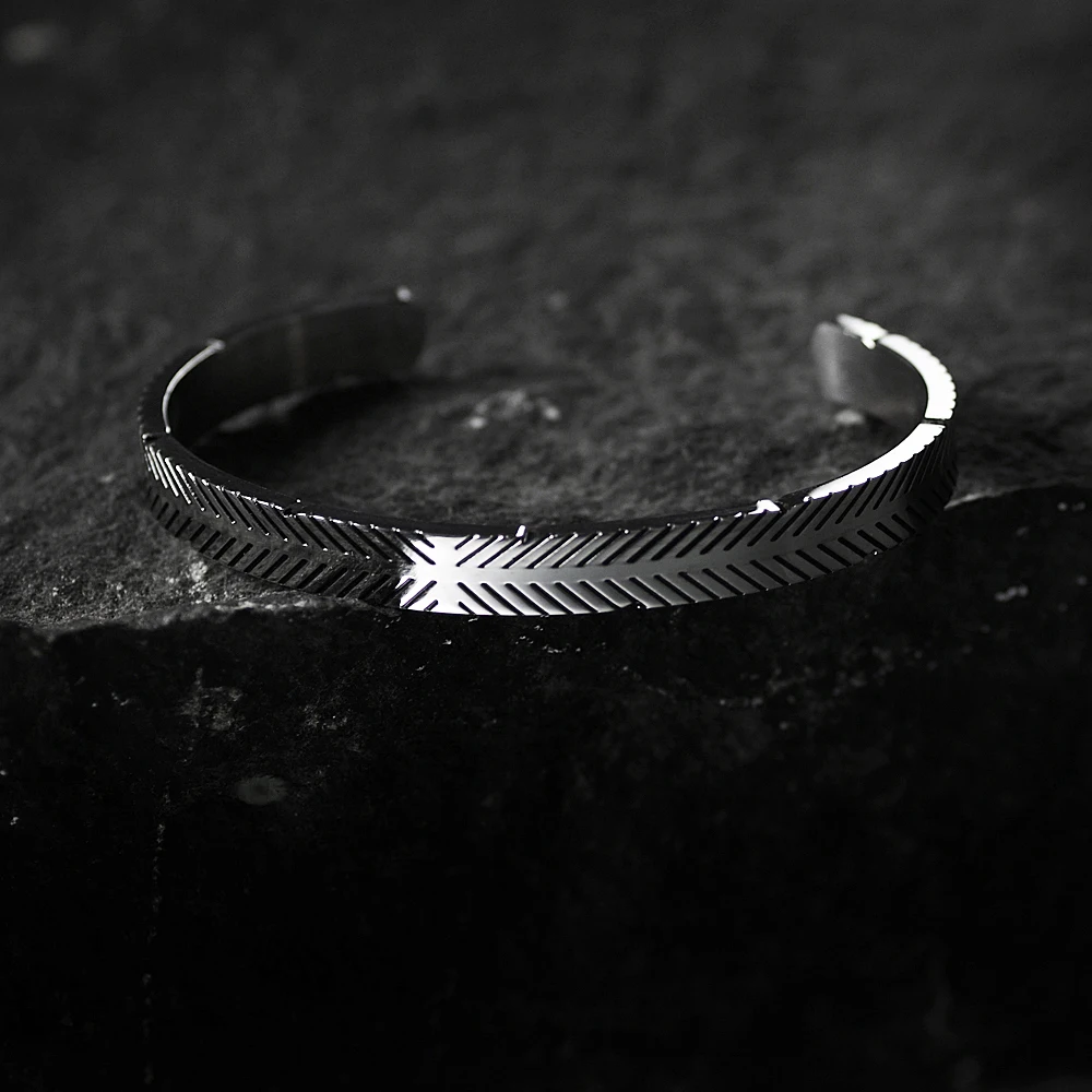 

Retro Titanium Stainless Steel Bangle Viking Line Silver Color Bracelets Men Women Cuff Open Bangle Bracelets SS-158