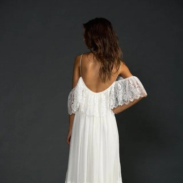 Best Offers 2018 Low Back Lace Featuring Thin Straps Fitted French Lace Bodice Boho Brides vestido de noiva de renda bridesmaid dresses Best Offers 2018 Low Back Lace Featuring Thin Straps Fitted French Lace Bodice Boho Brides vestido de noiva de renda bridesmaid dresses