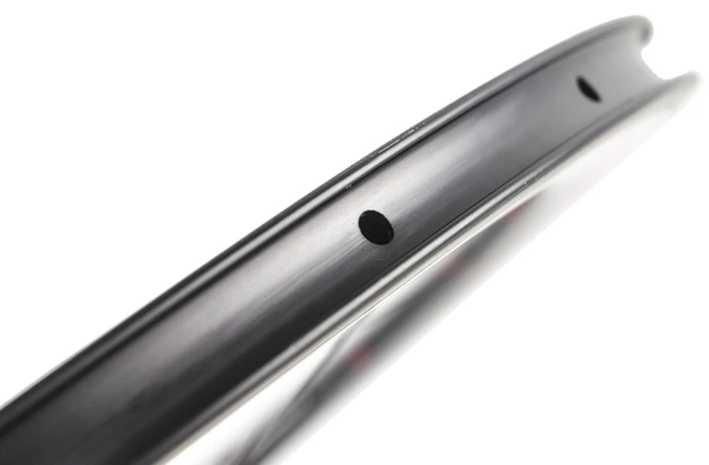 Discount Wholesale black glossy decals 50mm 700c clincher matte finish carbon wheels with black novatec hub for road bike use wheelset 5