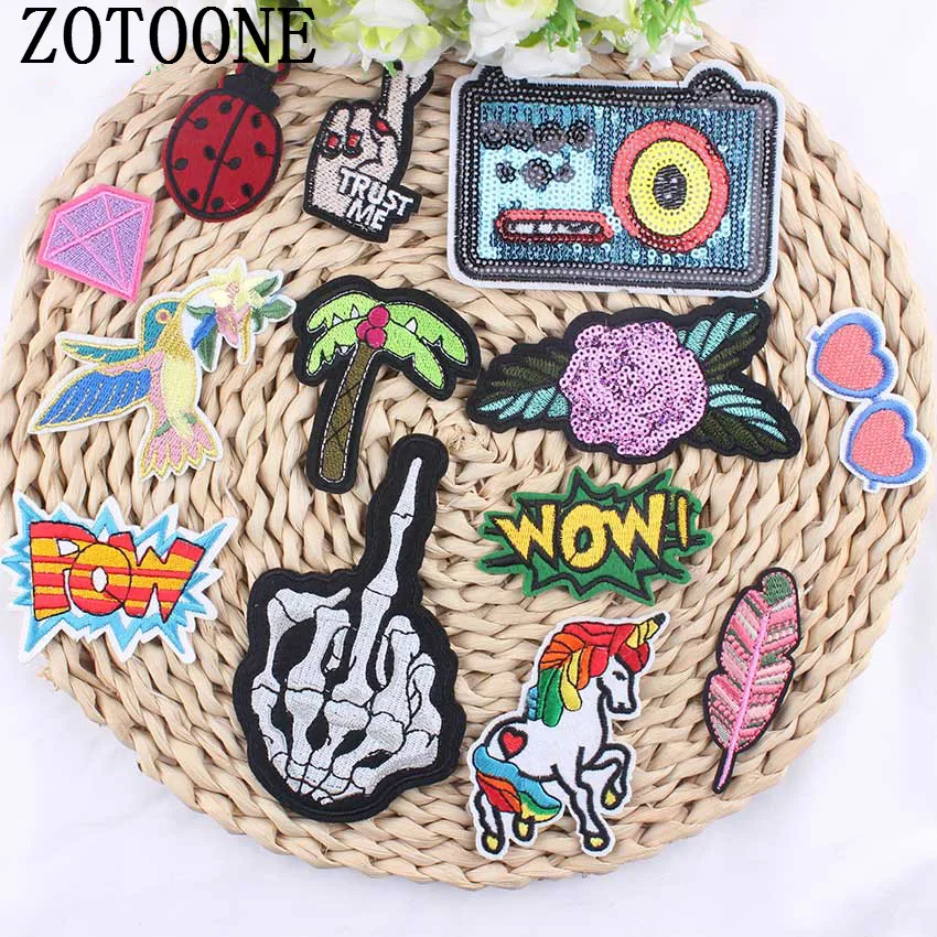 

1Pcs Mixture Sell DIY Cheap Embroidered Outlaw Biker Patches For Clothing Iron On Punk Rock Patch Badges For Clothes Stickers