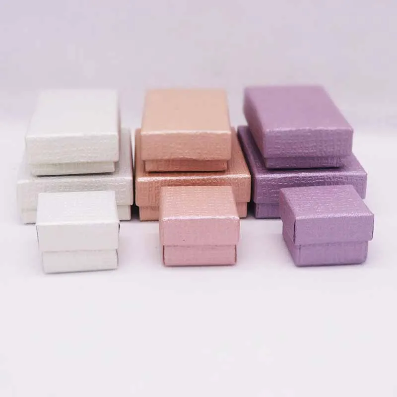 

Cute Boxes Rings Useful Box Colors Black/White/Light Purple/Yellow Wait Diff Sizes Cute Delicate Useful Jewelry Storage Package