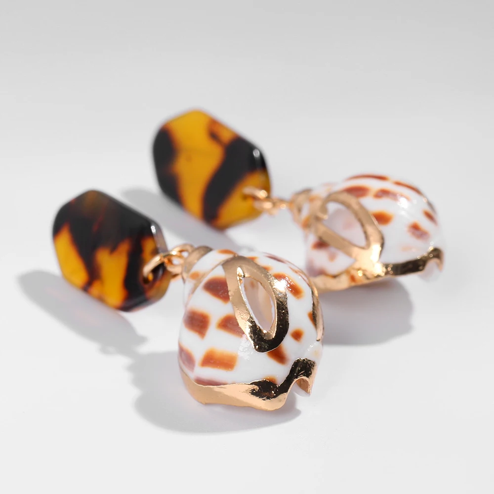 

Bohemia Sea Shell Leopard Acrylic Dangle Earrings For Women Girls Vintage Natural Conch Summer Party Jewelry Gifts Wholesale