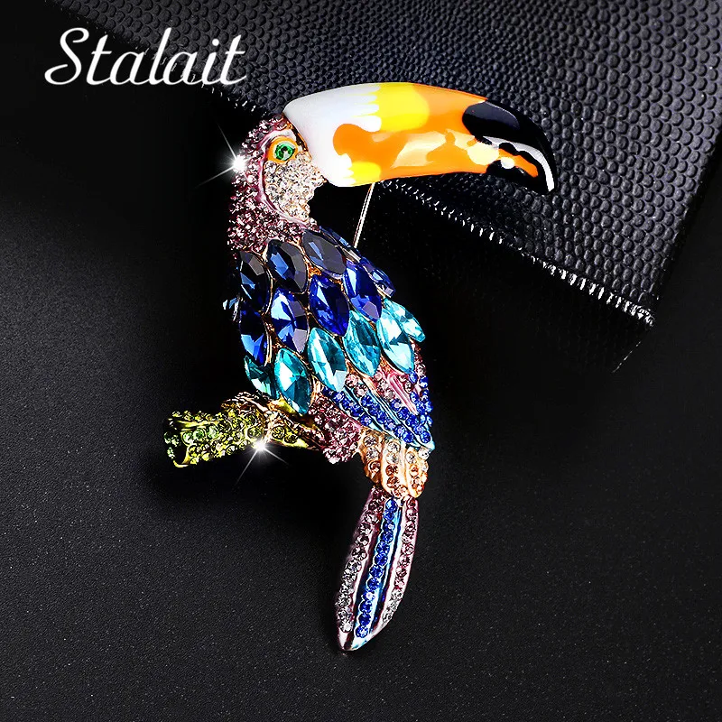 

High Quality Gold Color Color Parrot Rhinestone Crystal Brooches Pin Jewelry For Women Prom Dresses Christmas Gift