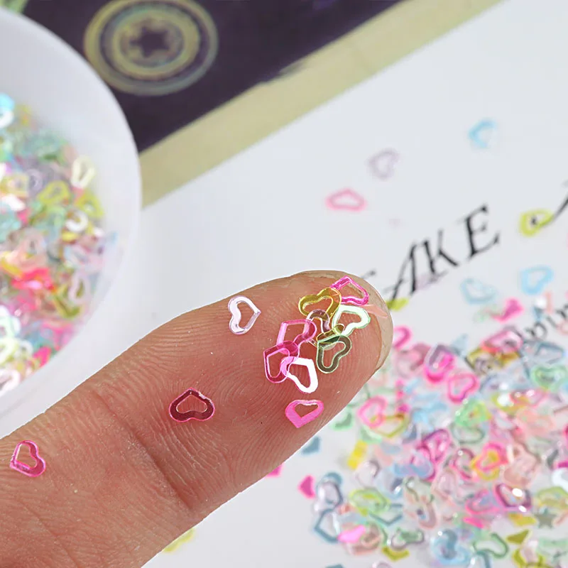 

10g/Pack Mixed Colors 4mm Hollow Heart Shape Loose Sequins DIY nail art, Jewelry Making, Wedding Decoration confetti Craft